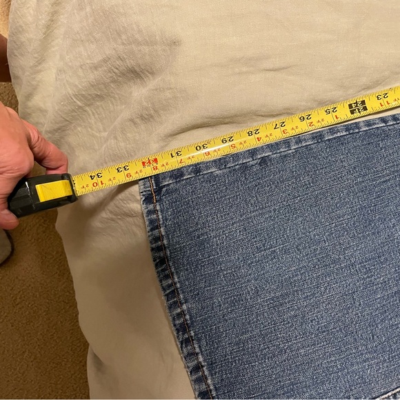 Vintage Manager jeans, medium high rise, flare leg, long. - Picture 9 of 11